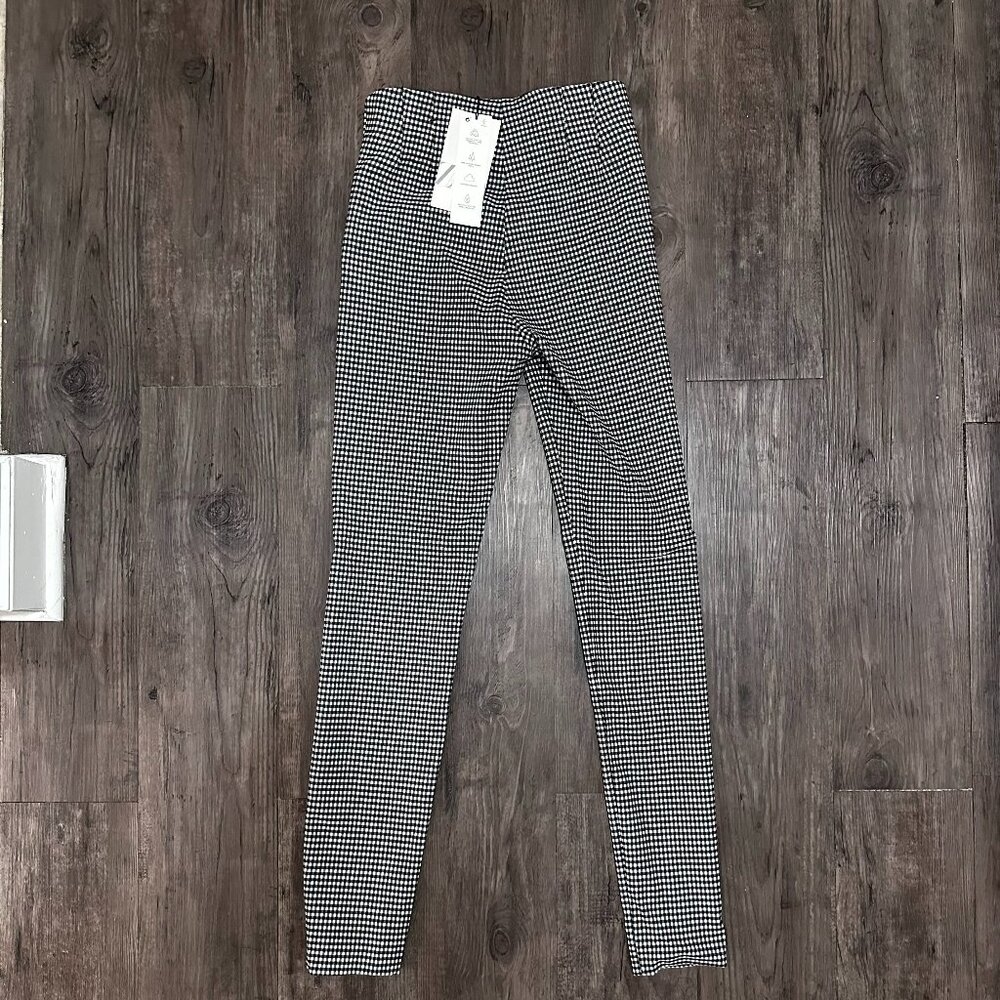 Zara X-Small Black and White Pants